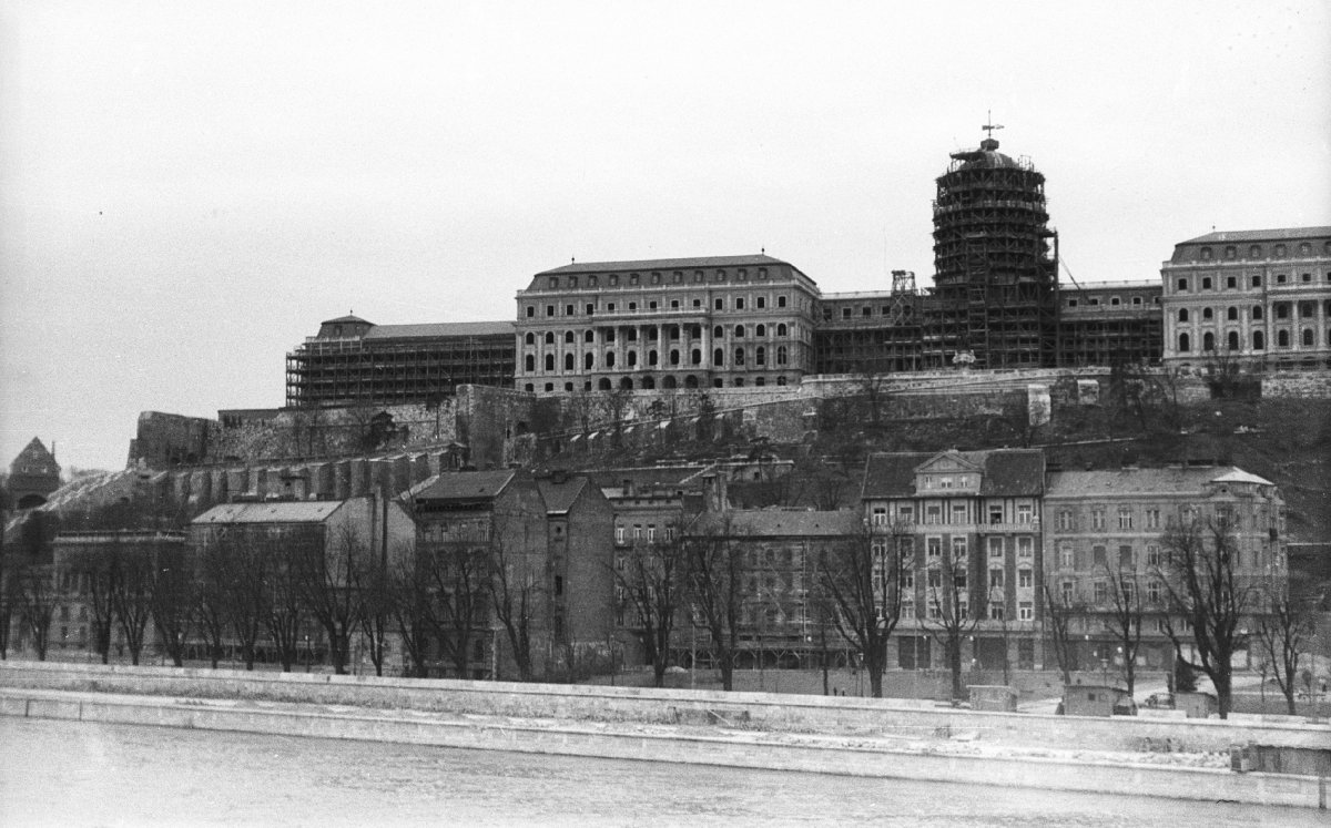 fortepan_46465.jpg fortepan_46465.jpg