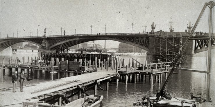 fortepan_204095_v.jpg