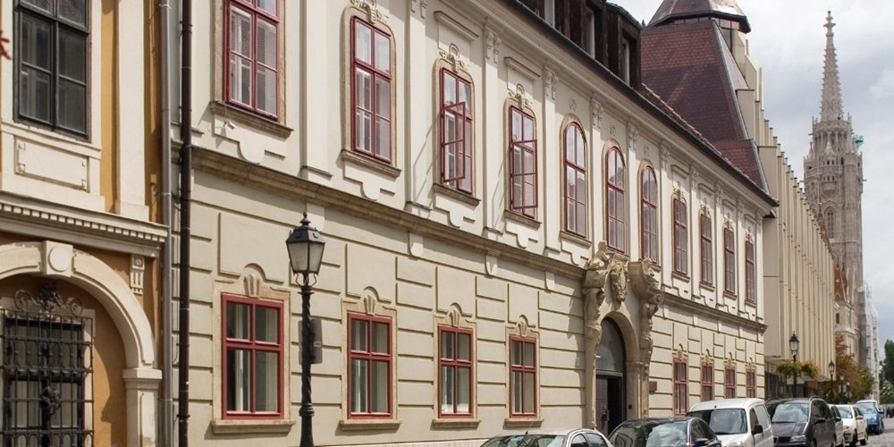 156908_forster_kozpont.jpg