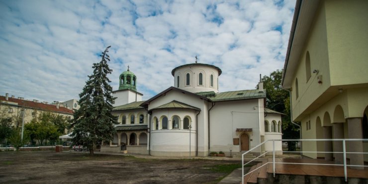 178636_cirill_metodtemplom2.jpg