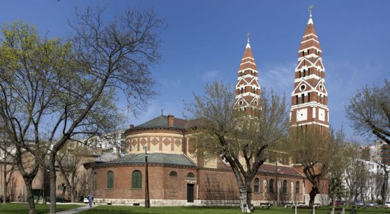 197640_00.jpg