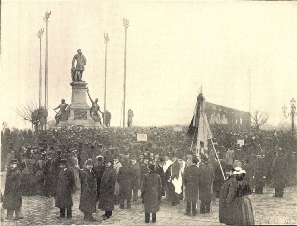 A szobor avatása 1898-ban (Fotó: Uj Idők 1898. november 27) Uj Idok nov 27.jpg