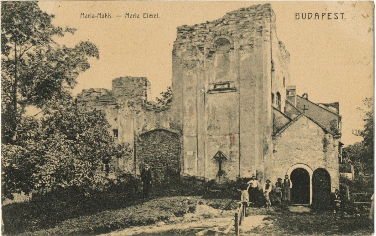 A makkosmáriai kegytemplom a századfordulón, romos állapotban (Fotó: www.amikisvarosunk.hu) 9.jpg