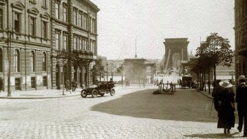 Clark Ádám tér 1917_fortepan_151644.jpg