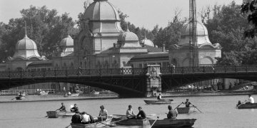 fortepan_211224_v.jpg