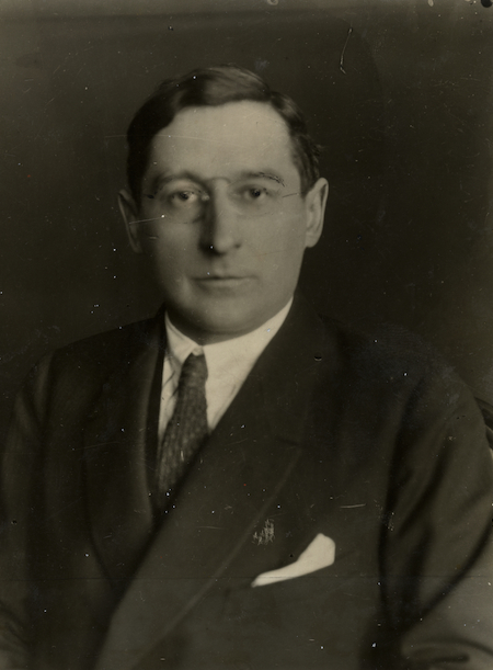 Klebelsberg Kunó miniszter portréja 1920 körül (Forrás: Magyar Nemzeti Múzeum, Történeti Fényképtár, 3463/1958 fk ltsz.) thumb_7583_default_big.png