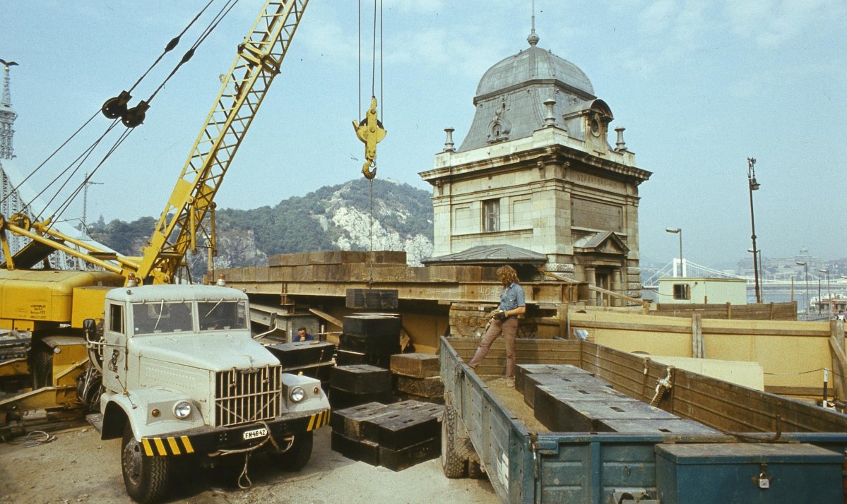 A híd felújítási munkái (Fotó: Fortepan/FŐMTERV) fortepan_253897.jpg
