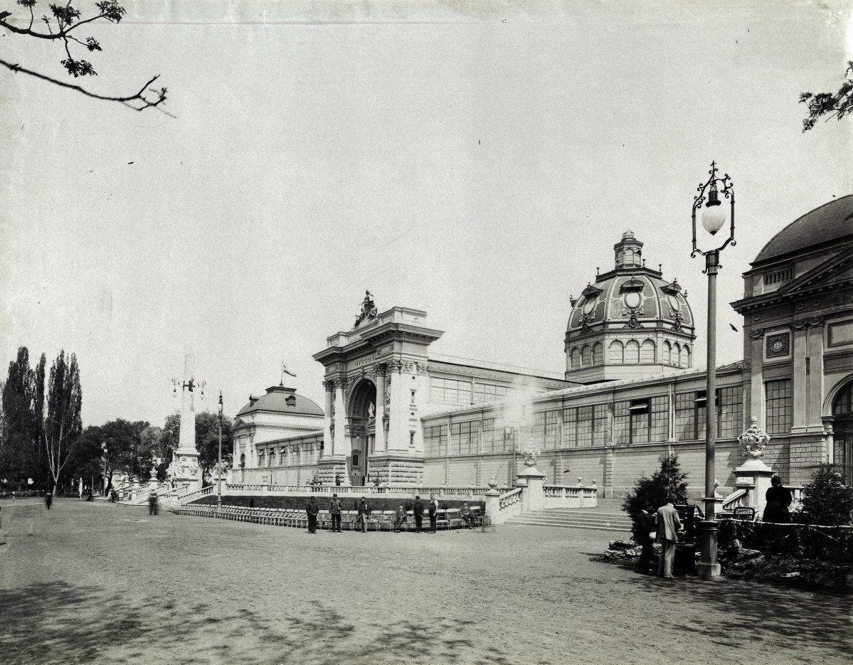 Iparcsarnok a Városligetben Iparcsarnok_fortepan_82673.jpg