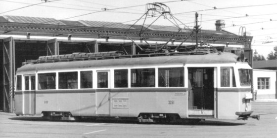155964_ganz_uv.jpg