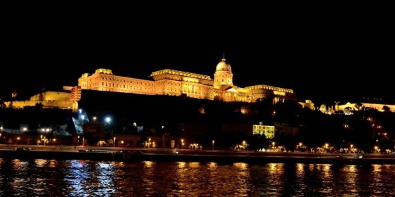 157300_budavar2.jpg
