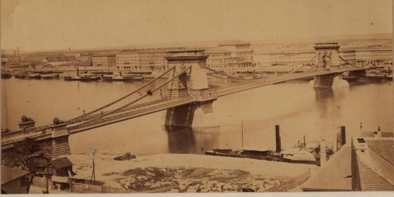 172441_a_lanchid_egyik_legkorabbi_fotoja_1865-korul_.jpg