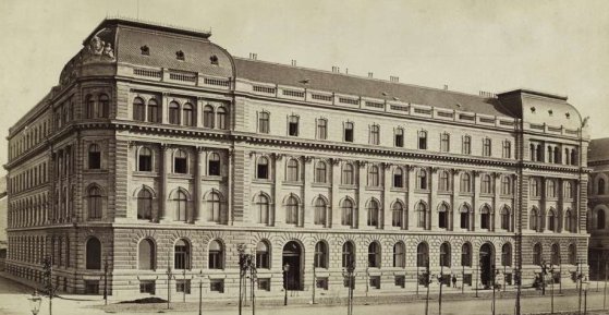 172521_mav_nyito_archiv.jpg