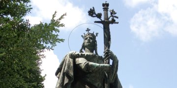182596_sztimre4_szent_imre_szobor_regi_helyen_2012_ny.jpg
