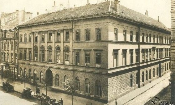 182788_nemzeti_kaszino-epulet.jpg