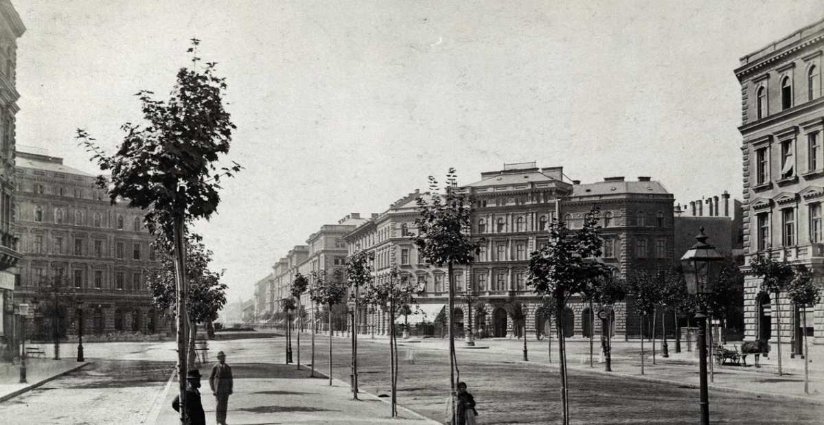 190644_oktogon.jpg