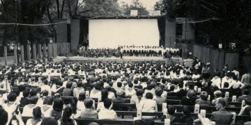194888_szabadteri_szinpad_1970-es_evek_-_gyujtemeny.jpg