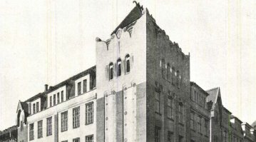 195240_00.jpg