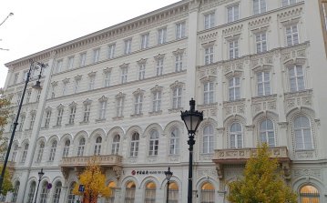 196304_00.jpg