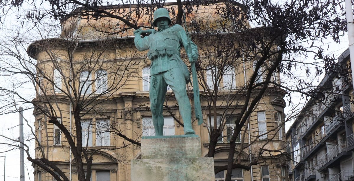 199200_harminckettesek-6_2_.jpg